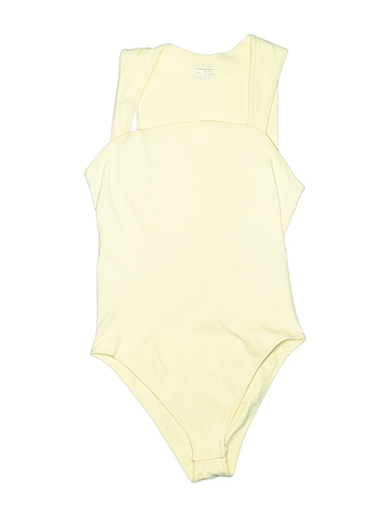 Pre-owned Oqq Bodysuit In Yellow