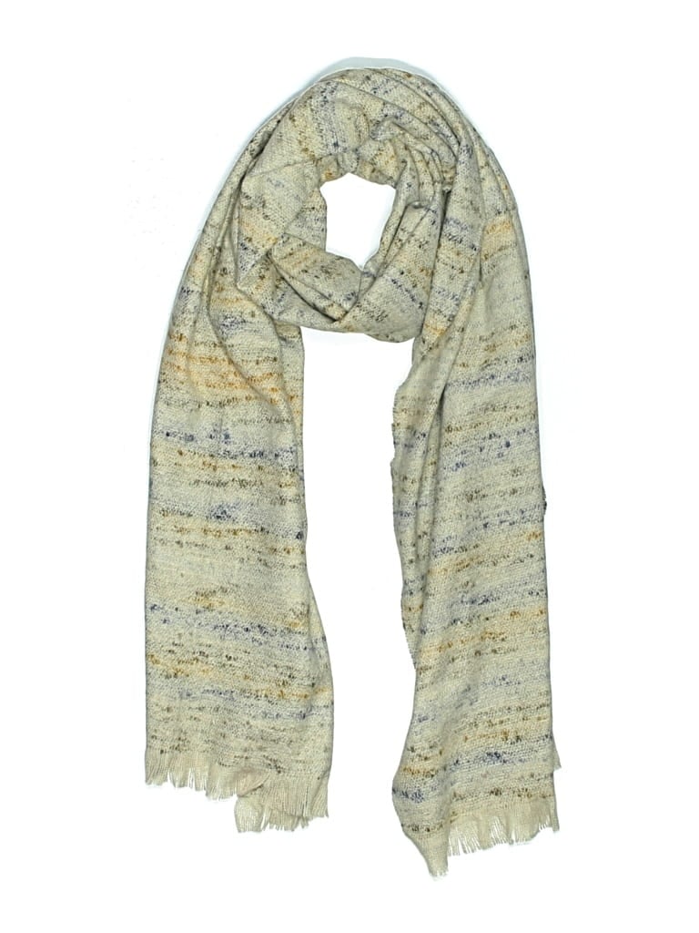 Pre-owned Pretty Persuasions Scarf In White