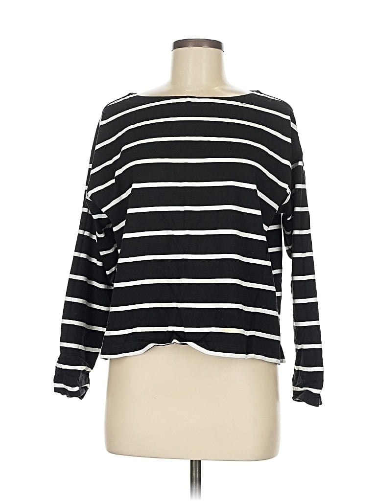 Pre-owned Old Navy Long Sleeve T-shirt In Black