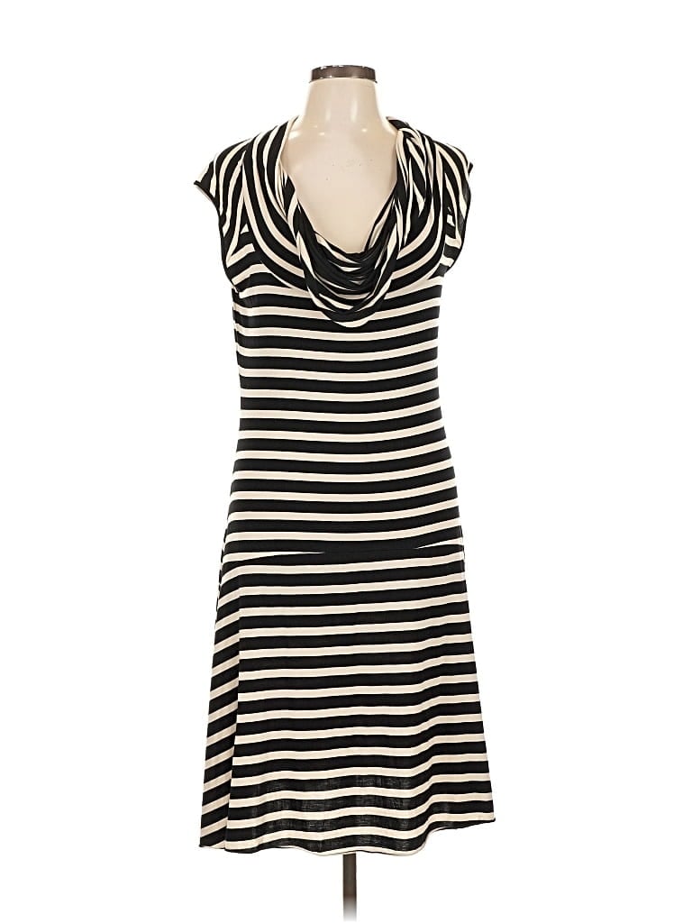Pre-owned Adrienne Vittadini Casual Dress In Black