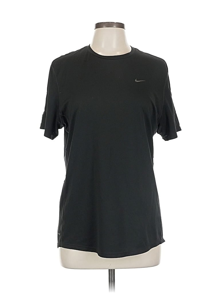 Pre-owned Nike Active T-shirt In Black