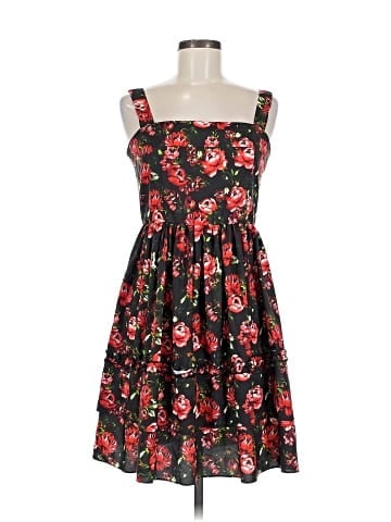 Romeo & Juliet Couture Casual Dress (view 1)