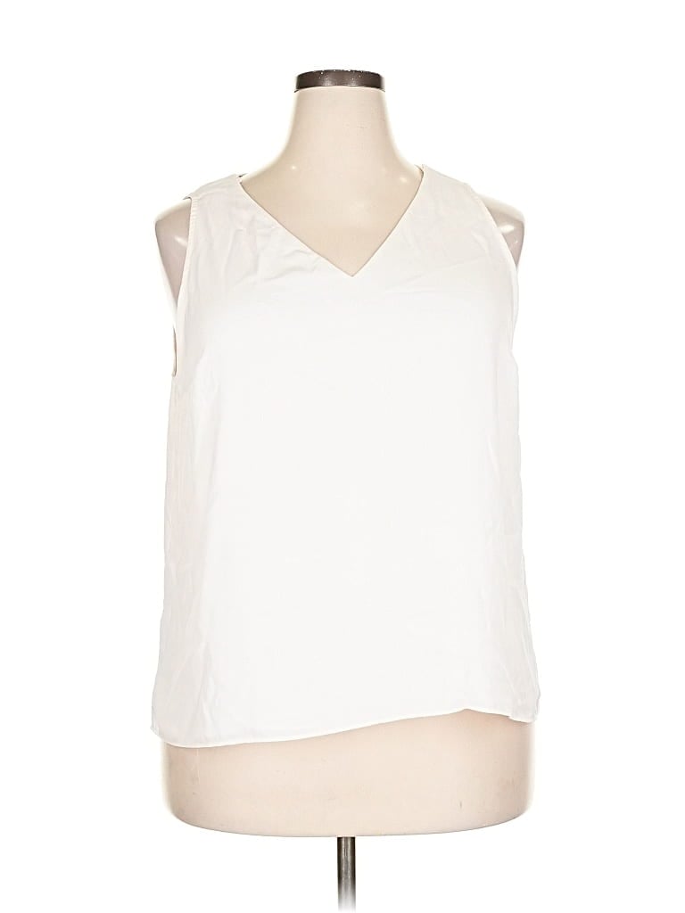 Pre-owned Nine West Sleeveless Blouse In White