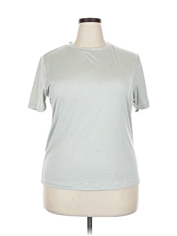 Fabletics Short Sleeve T-Shirt (view 1)