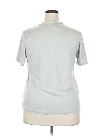Fabletics Short Sleeve T-Shirt (view 2)