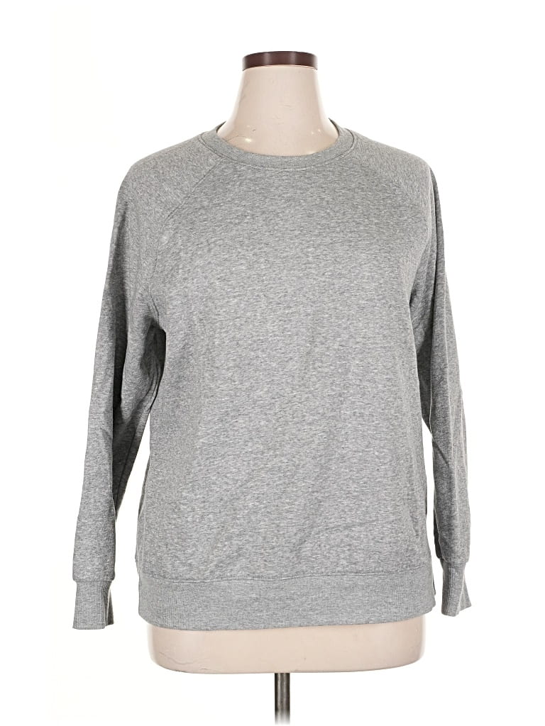 Pre-owned Athletic Works Sweatshirt In Gray