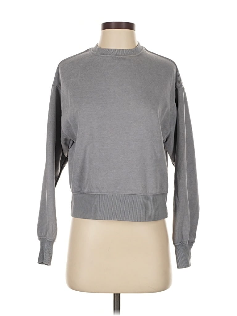 Pre-owned Gaiam Sweatshirt In Gray