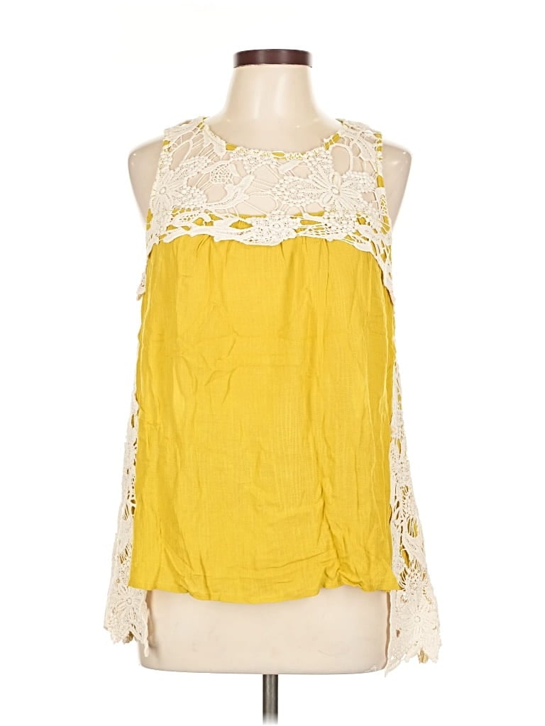 Pre-owned Entro Sleeveless Blouse In Yellow