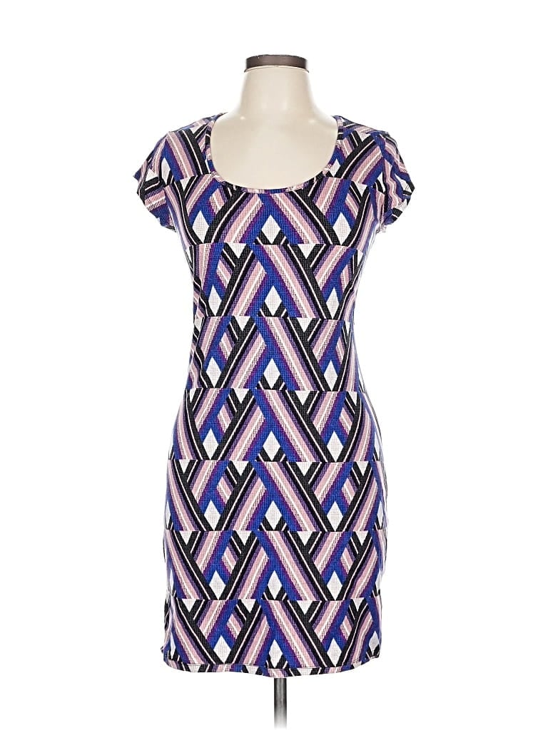 Pre-owned Xhilaration Casual Dress In Purple
