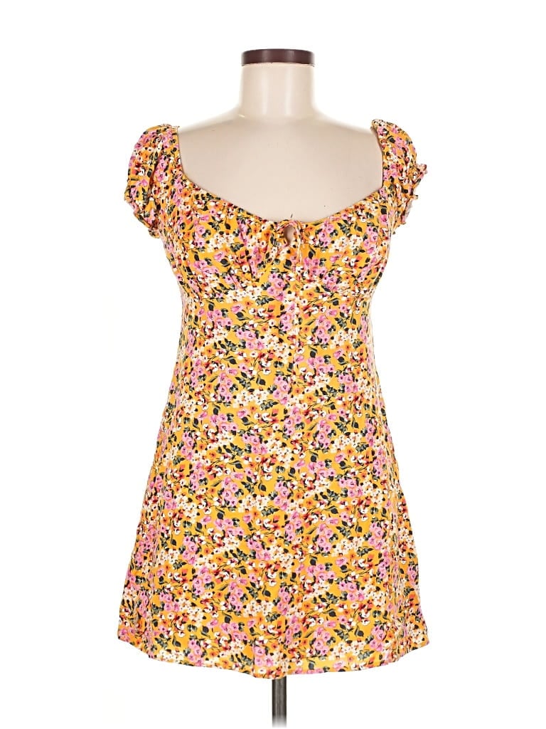 Pre-owned All In Favor Casual Dress In Yellow