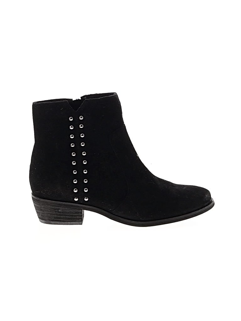 Pre-owned Vaneli Ankle Boots In Black