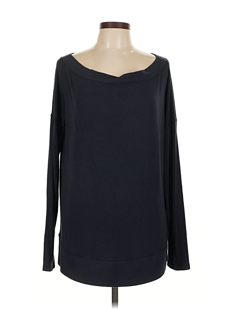 Pre-owned Athleta Pullover Sweater In Black