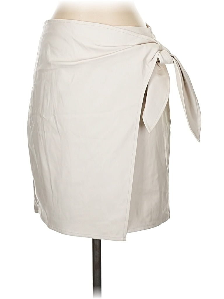 Pre-owned Lucy Paris Casual Skirt In White