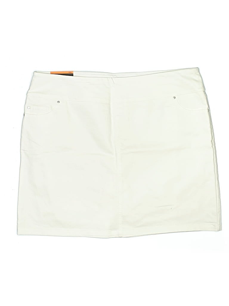 S.c. & Co. Skort In White