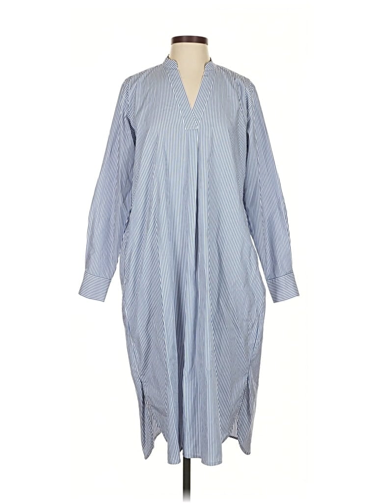 Pre-owned Uniqlo Casual Dress In Blue