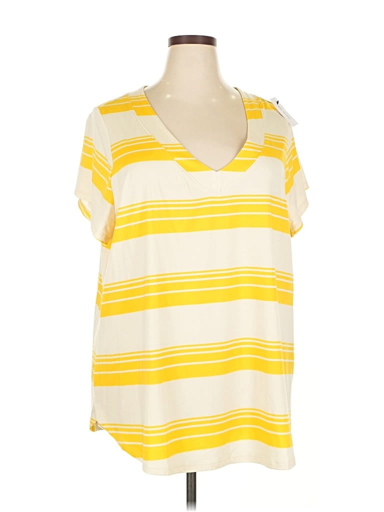 LANE BRYANT Pre-owned Short Sleeve T-shirt In Yellow