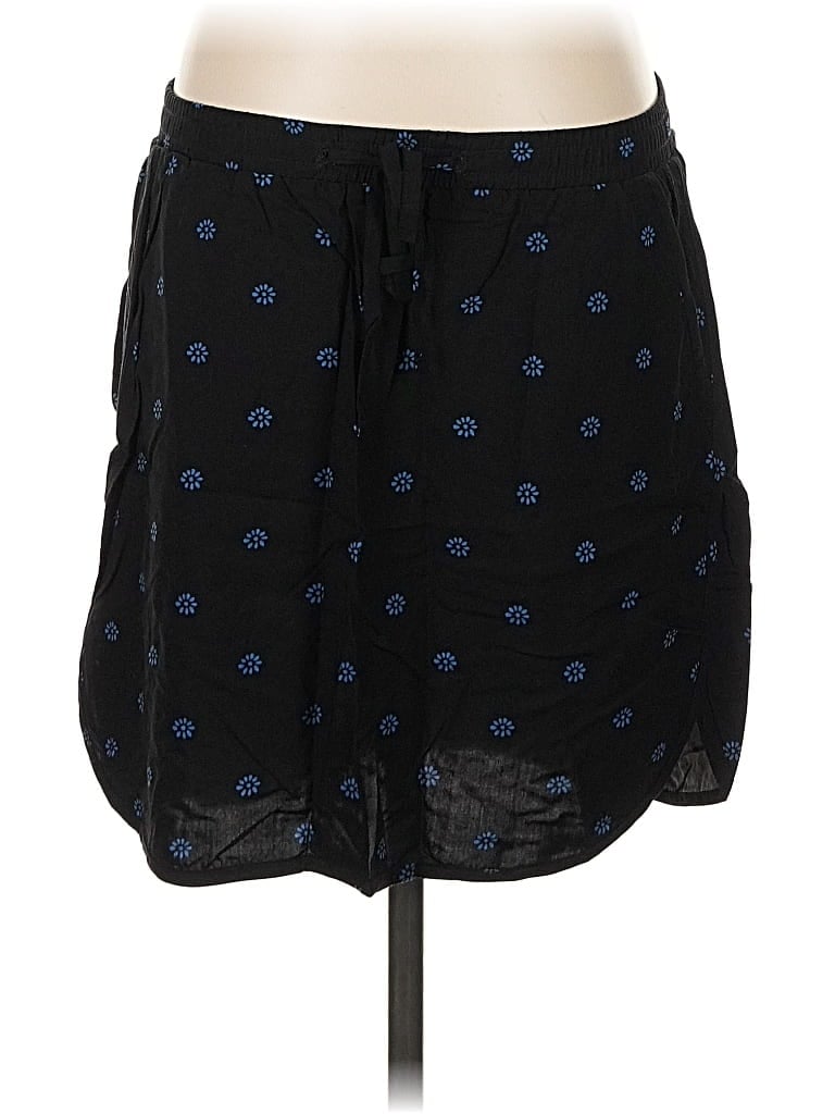 Pre-owned Old Navy Casual Skirt In Black