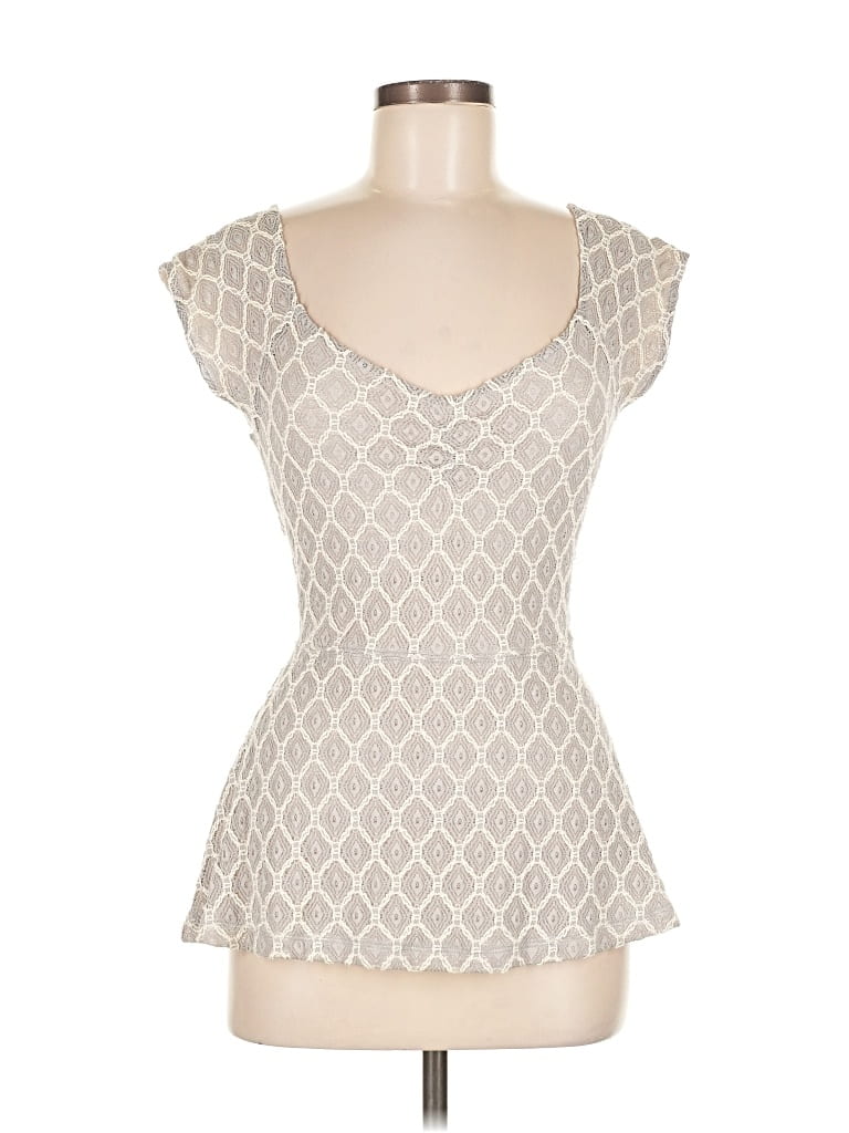 Pre-owned Deletta Short Sleeve Top Gray Sweetheart Neckline Tops