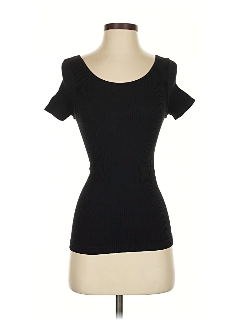 Pre-owned Intimately By Free People Short Sleeve T-shirt In Black