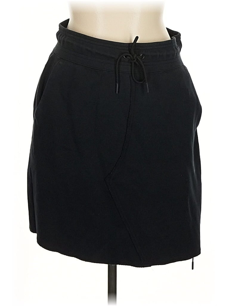 Pre-owned Nike Casual Skirt In Black