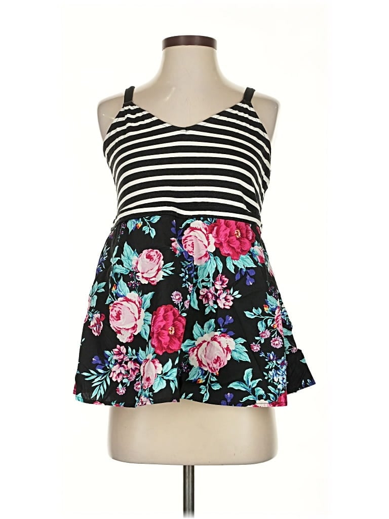 Pre-owned Torrid Sleeveless Top Black Halter Neckline Tops