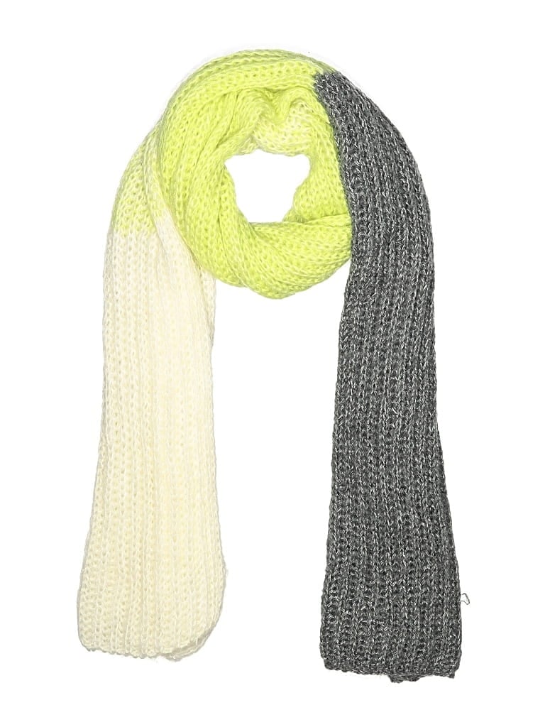 Pre-owned Topshop Scarf In Green