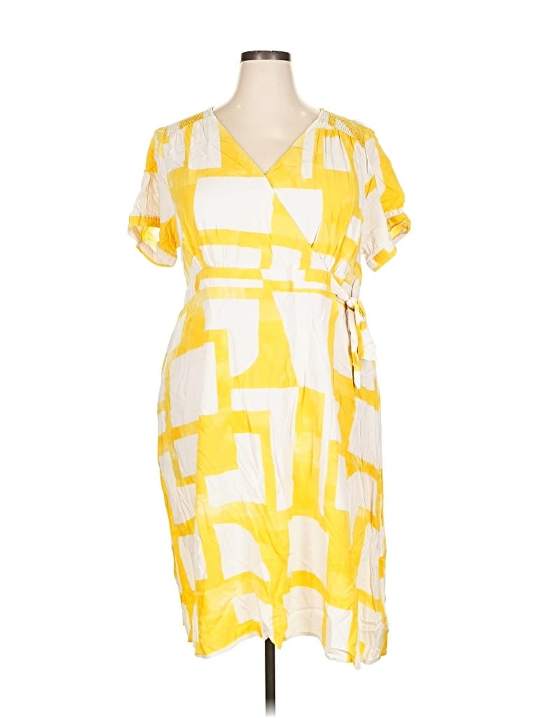 Pre-owned Ava & Viv Casual Dress In Yellow