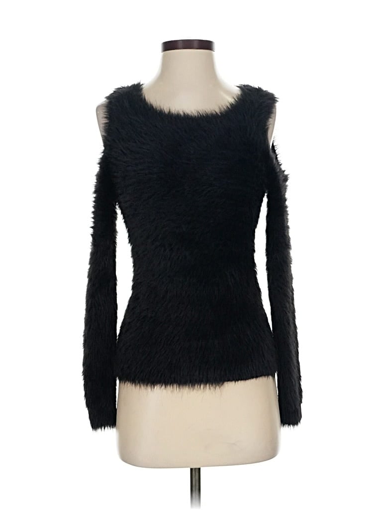 Pre-owned Hollister Pullover Sweater In Black