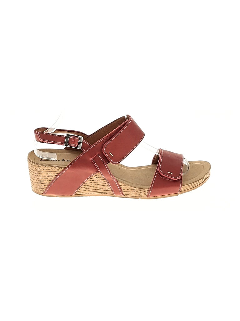 Pre-owned Clarks Sandals In Red