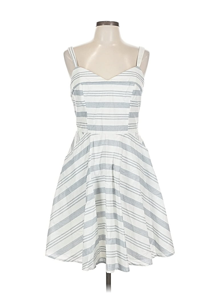 Pre-owned Jun & Ivy Casual Dress In White