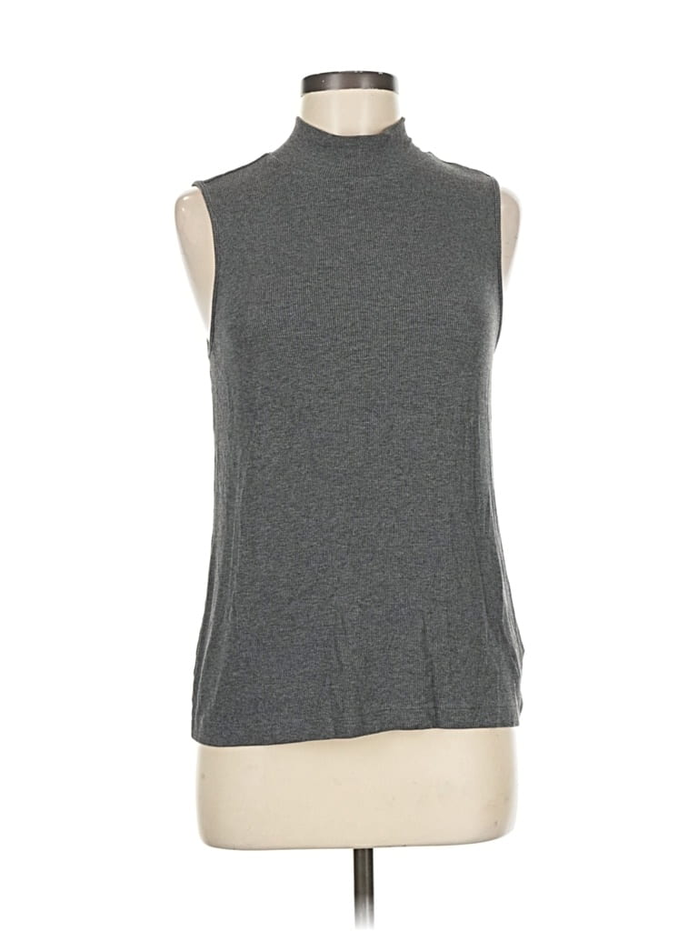 Pre-owned Time And Tru Sleeveless T-shirt In Gray