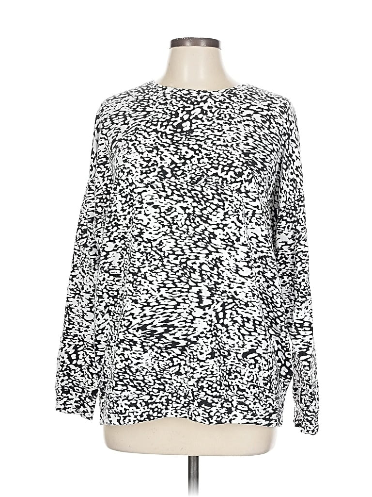 Pre-owned Athleta Long Sleeve T-shirt In Silver