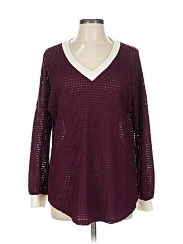 Lovely Melody Pullover Sweater (view 1)