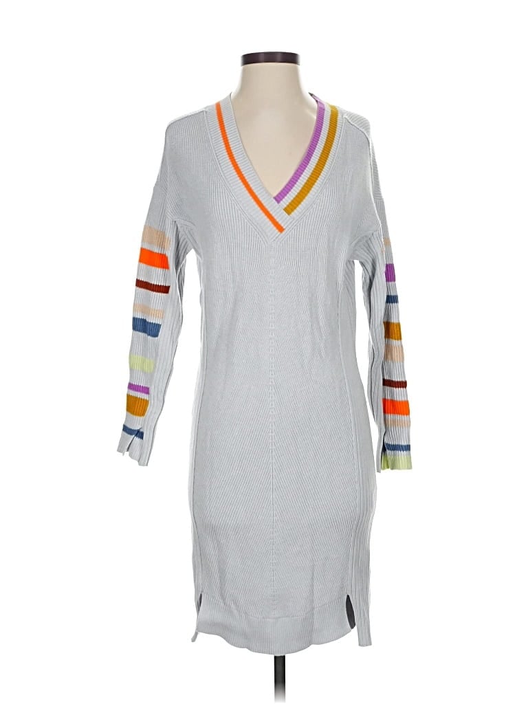 Pre-owned Daily Practice By Anthropologie Casual Dress In Gray