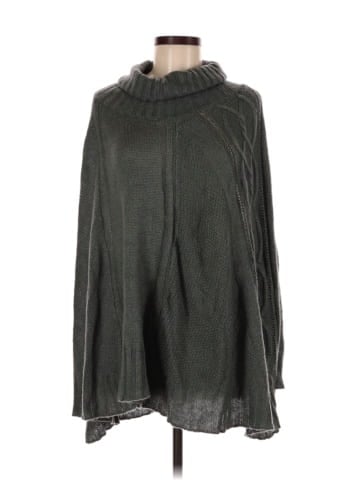 Fervour Poncho (view 1)