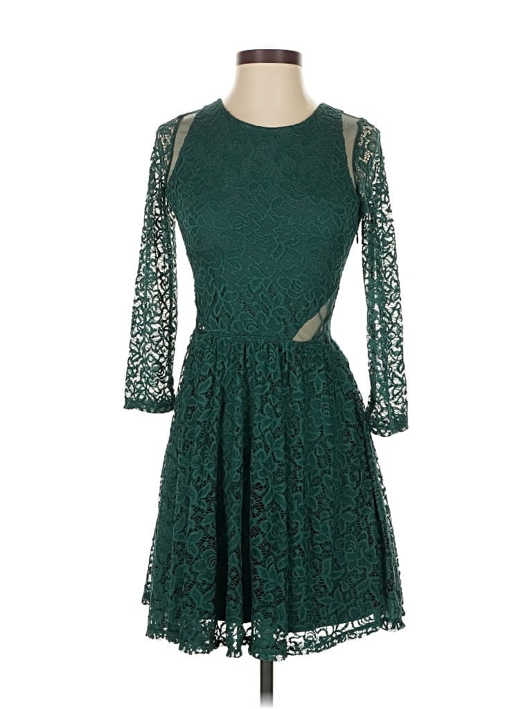 Pre-owned Abercrombie & Fitch Cocktail Dress In Green
