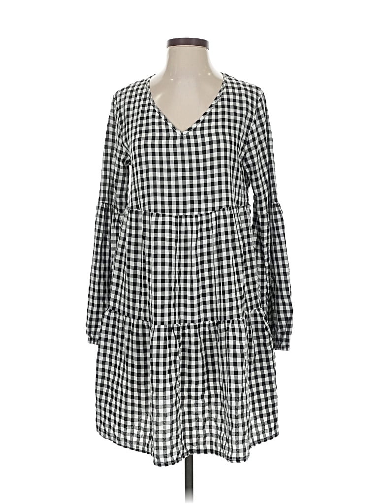 Pre-owned Btfbm Casual Dress In Black