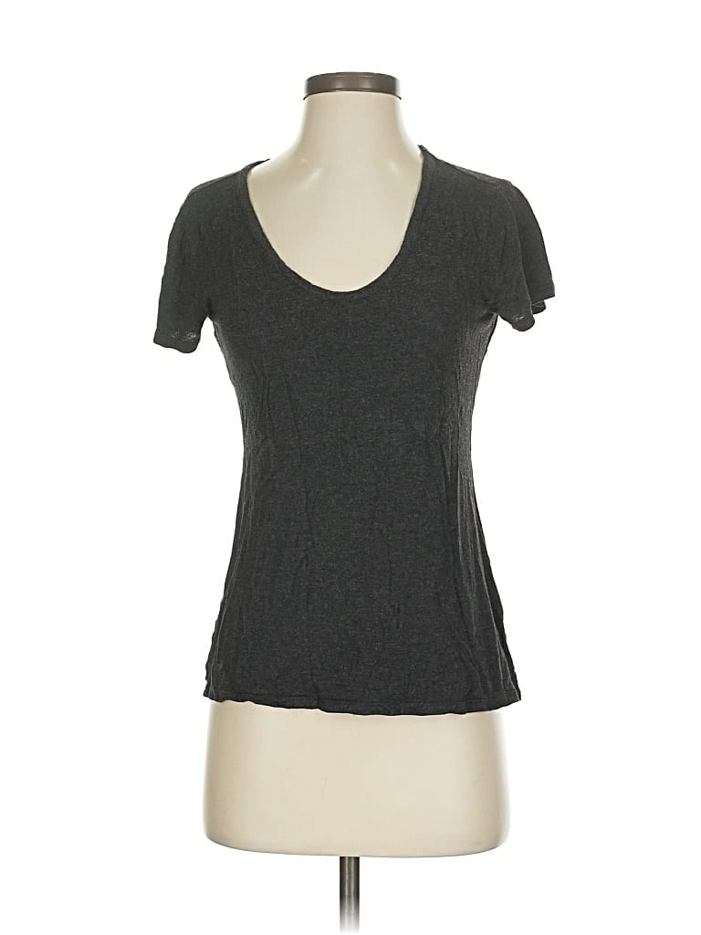 Pre-owned Gap Short Sleeve T-shirt In Gray