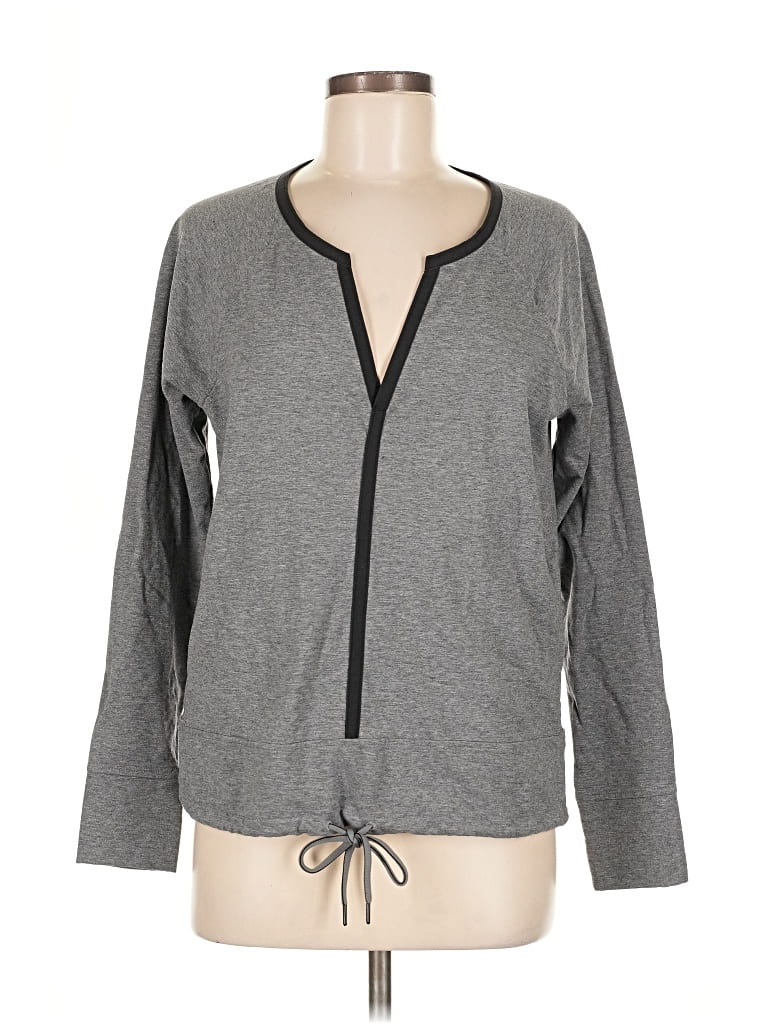 Pre-owned Athleta Long Sleeve T-shirt In Gray