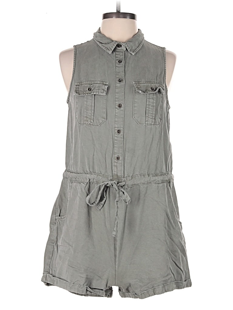 Pre-owned Universal Thread Romper In Gray