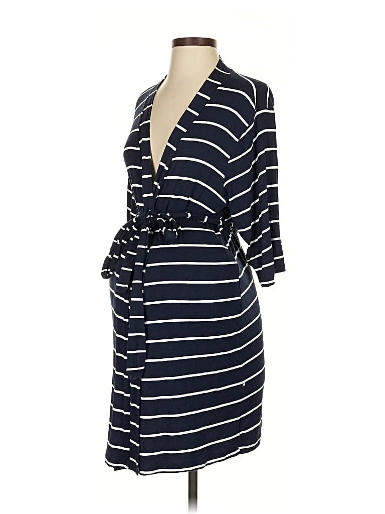 Pre-owned Everly Grey Coat In Blue