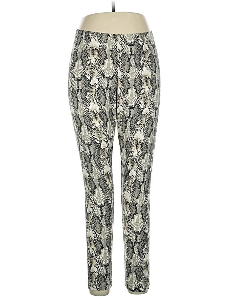 Pre-owned Old Navy Casual Pants In Silver