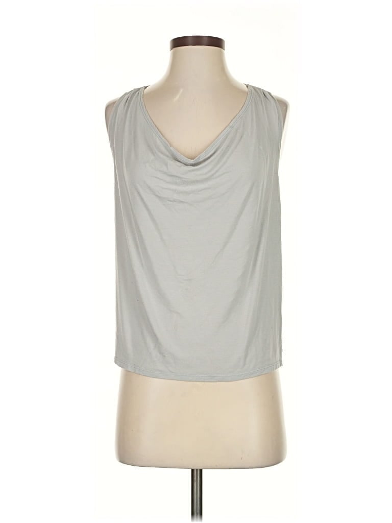 Pre-owned Fabletics Sleeveless T-shirt In Silver