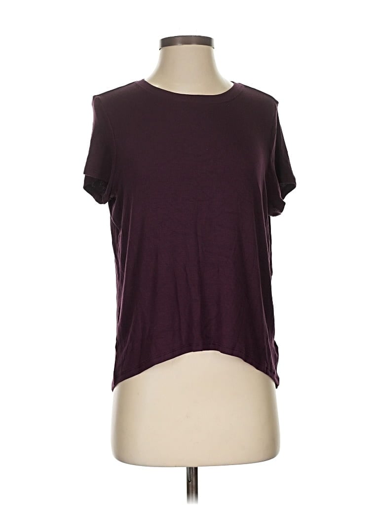 Pre-owned Athleta Short Sleeve T-shirt In Burgundy