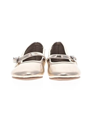 Zara Flats (view 2)