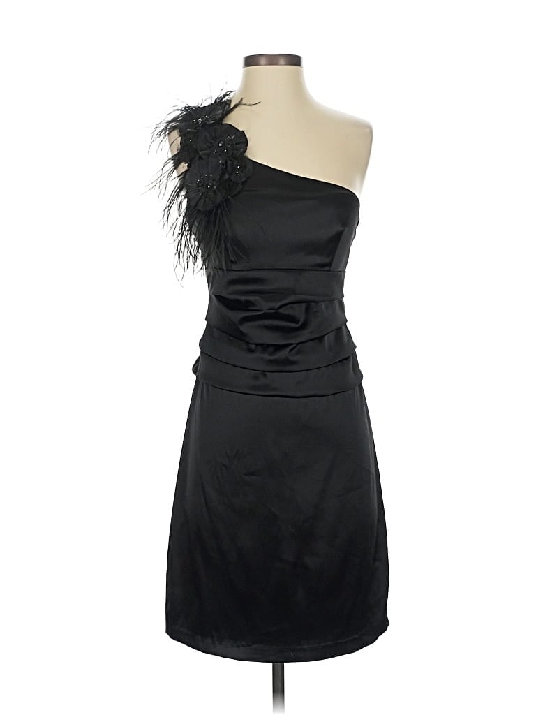 Pre-owned Bisou Bisou Cocktail Dress In Black
