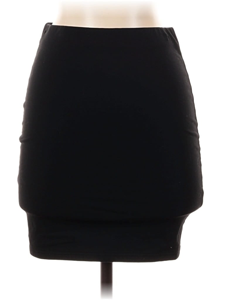 Pre-owned Showpo Casual Skirt In Black