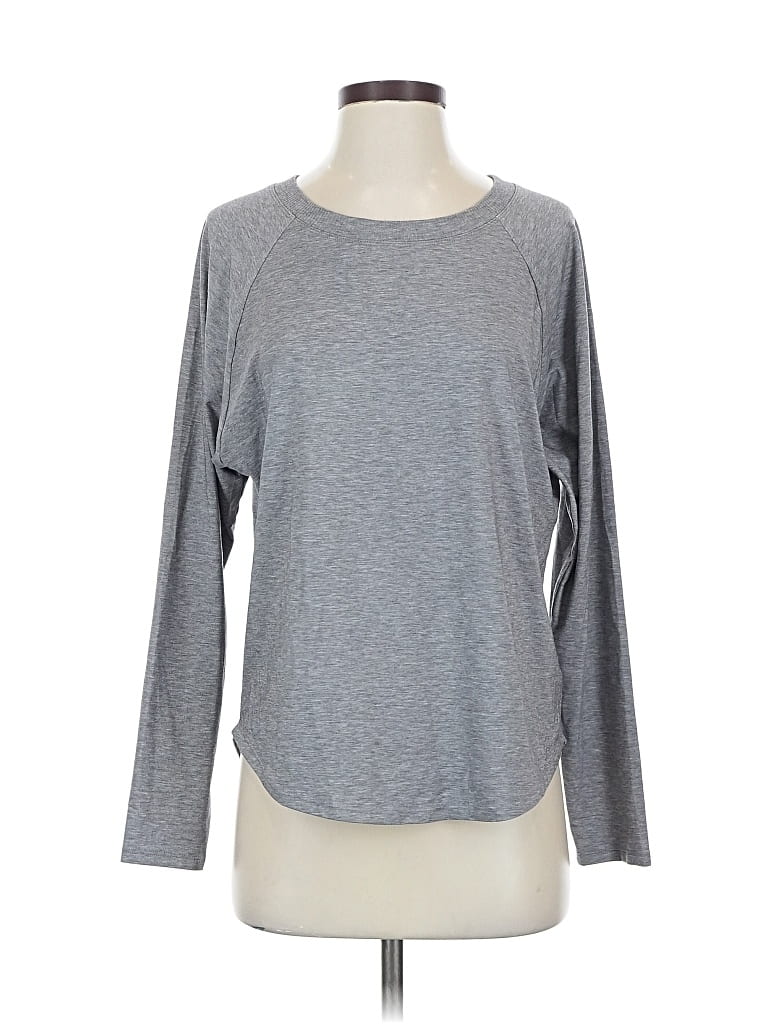 Pre-owned Athleta Long Sleeve T-shirt In Gray