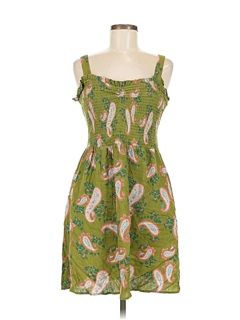 Pre-owned Market & Spruce Casual Dress In Green