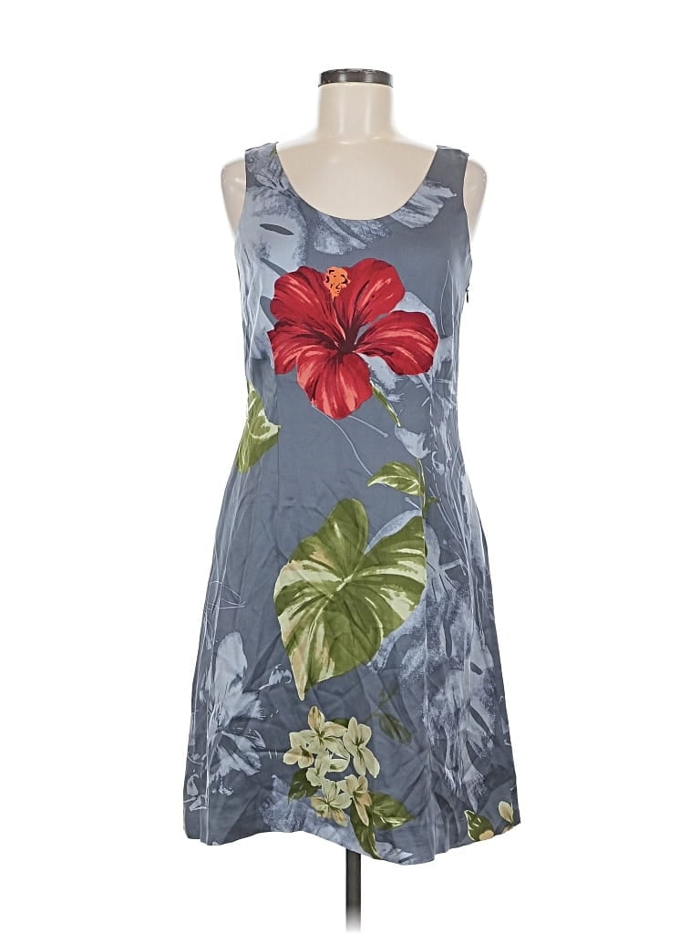 Pre-owned Tommy Bahama Casual Dress In Gray